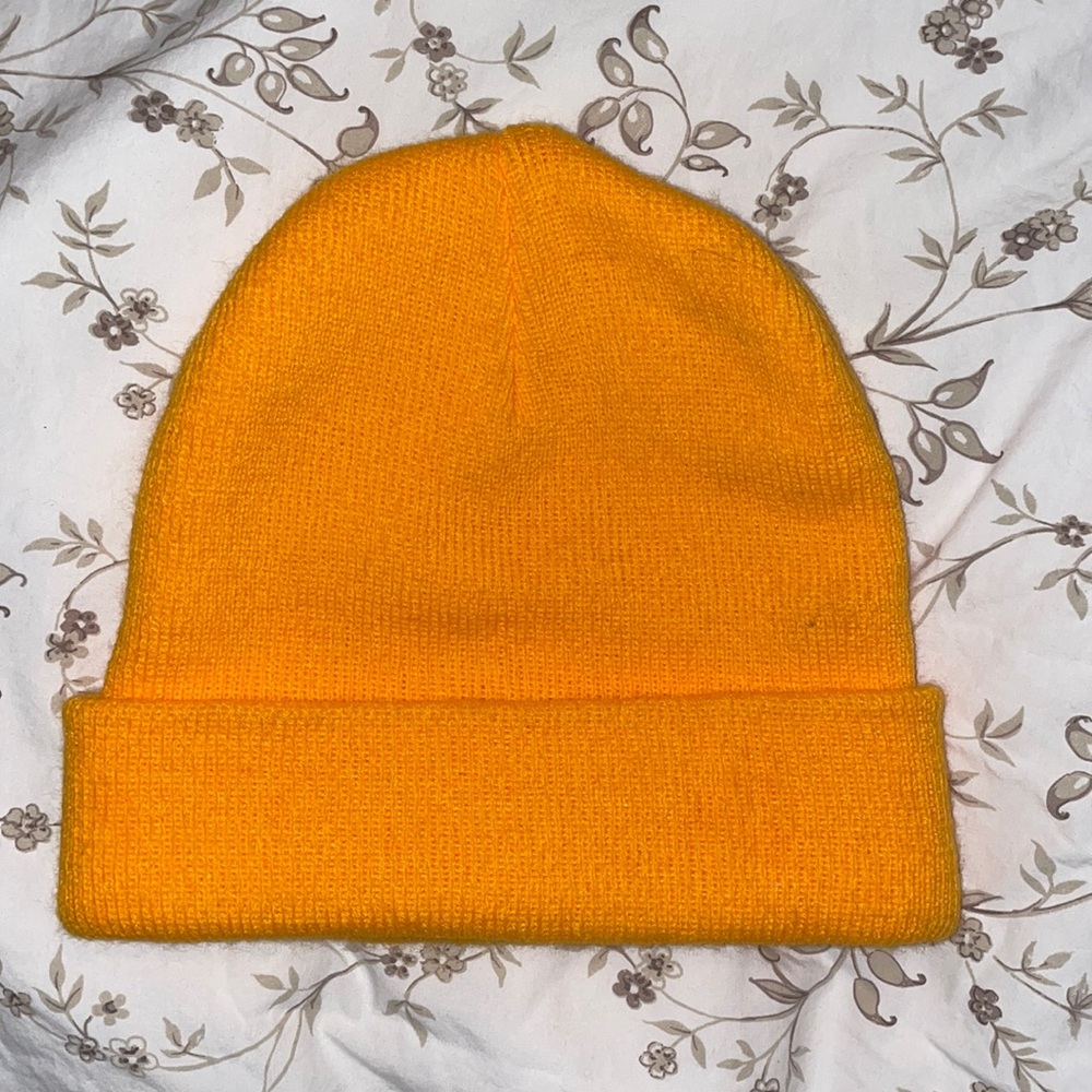 beanie from urban outfitters